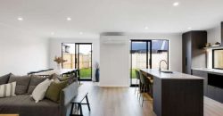 2/15 Kimbolton Street