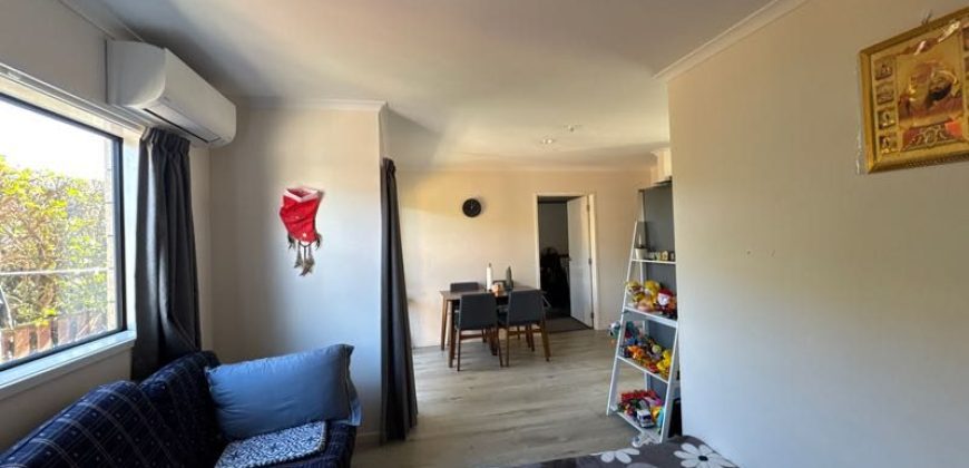 1/2 Pitt Street