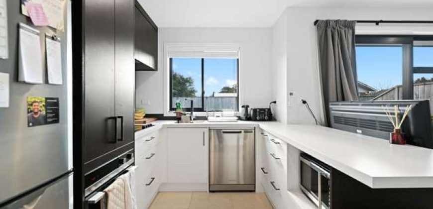 2/1136A Heaphy Terrace