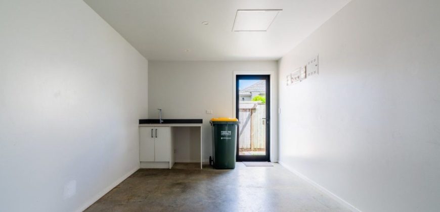 2/1136A Heaphy Terrace